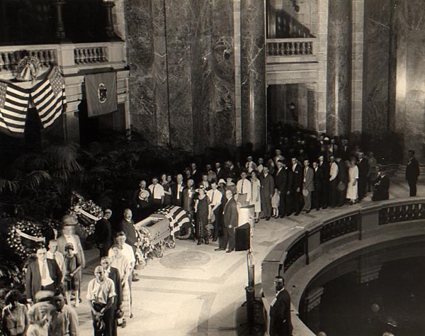 Image of Robert La Follette's Funeral